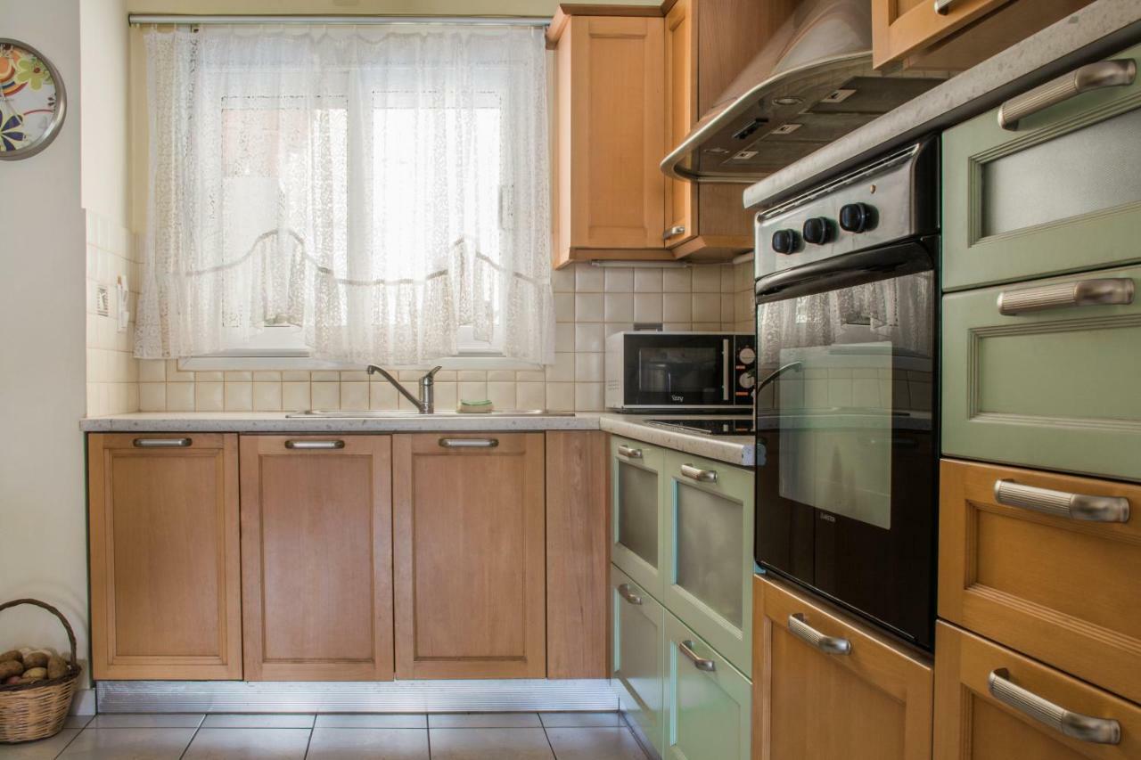 Artemis Central Apartment Corinth Bagian luar foto